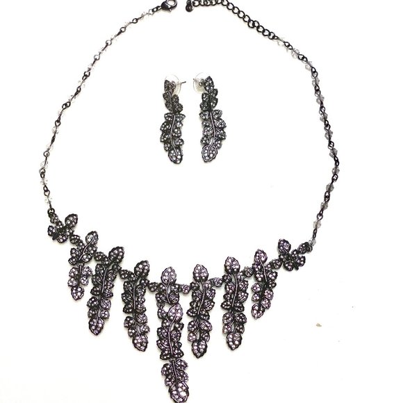Met Museum MMA Rhinestone Leaf Jewelry Set ❣️ Necklace & Earrings ❣️ Signed - Picture 5 of 7